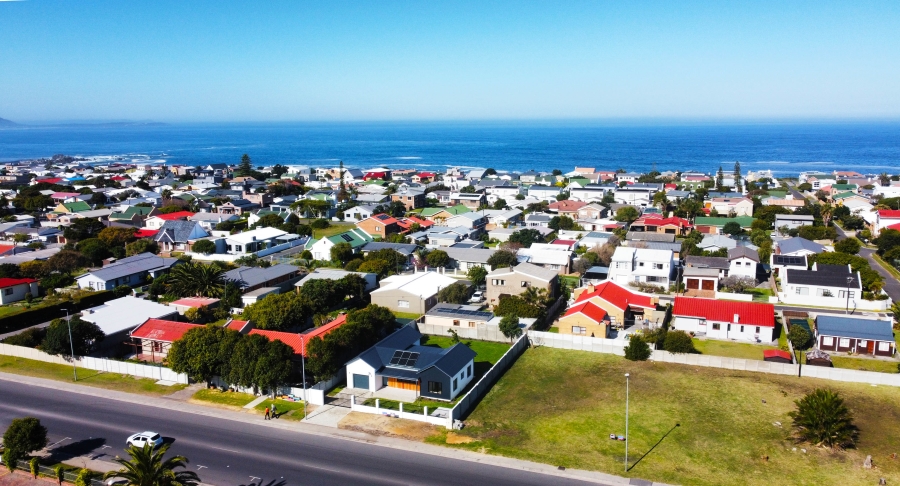 3 Bedroom Property for Sale in Kleinmond Western Cape